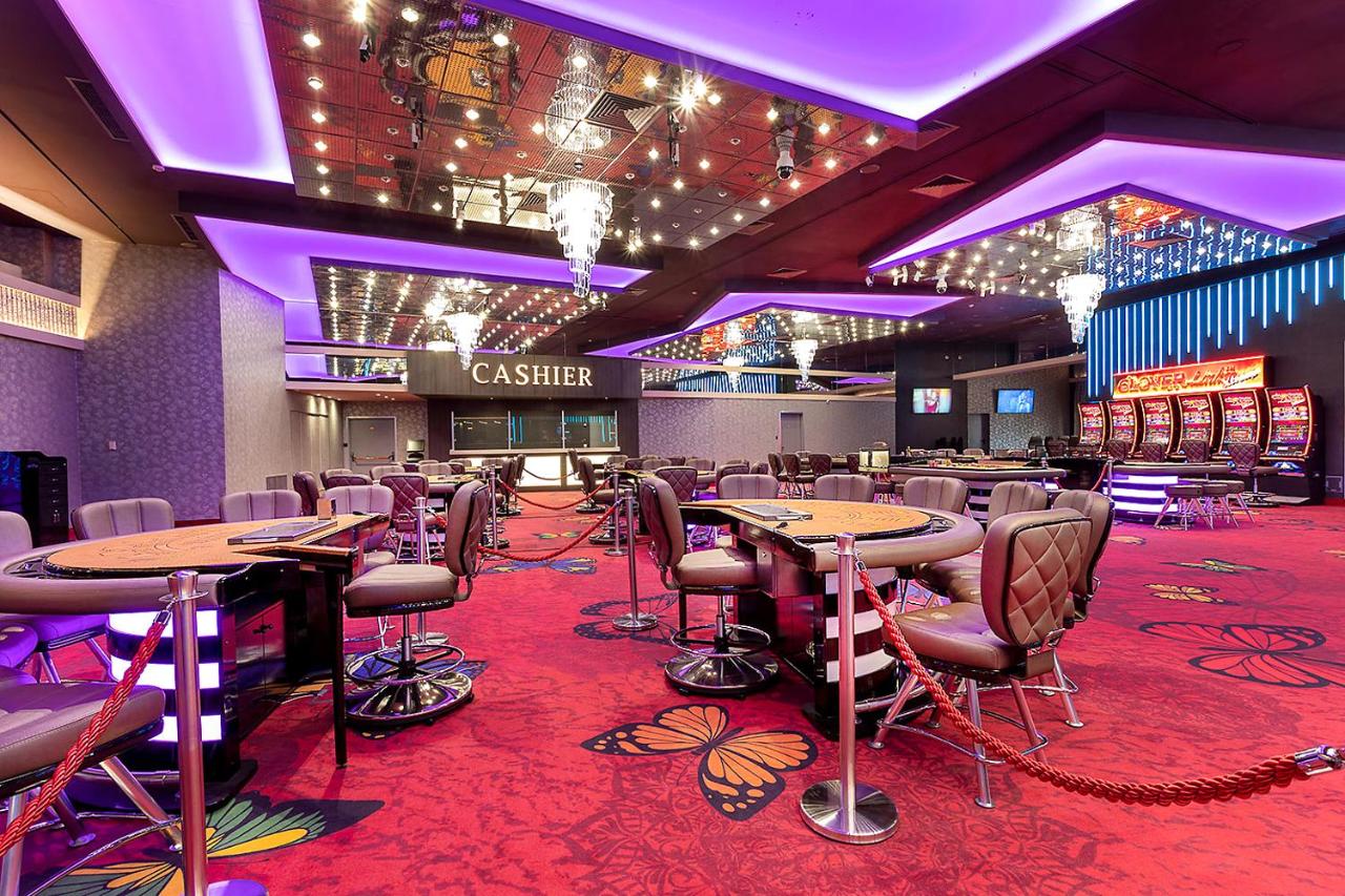Platinum Casino & Resort
